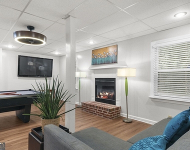 460 Peyton Road Sw - Photo Thumbnail 15