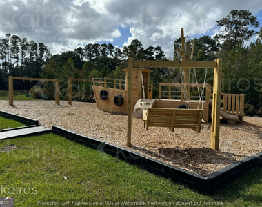 112 Overstreet Way - Photo Thumbnail 23
