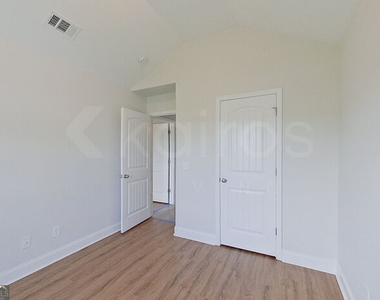 223 Western Red Cedar Drive - Photo Thumbnail 13