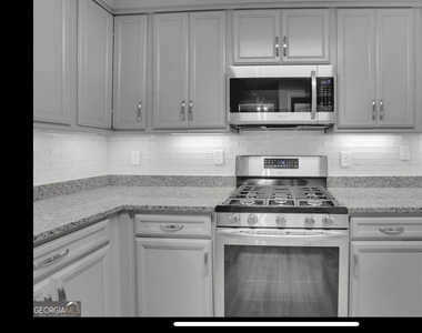 346 Carpenter Drive - Photo Thumbnail 10