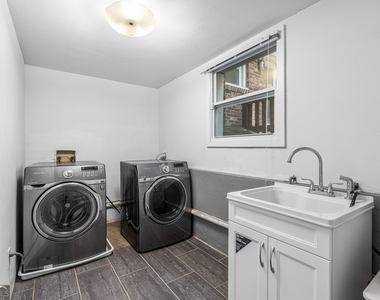 629 Willivee Drive - Photo Thumbnail 11