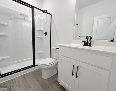207 Foxhill Drive - Photo Thumbnail 28