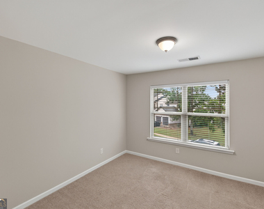 127 Seabreeze Court - Photo Thumbnail 22