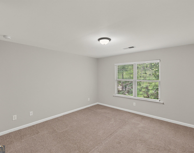 127 Seabreeze Court - Photo Thumbnail 31
