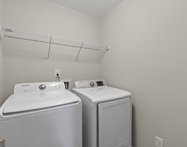 127 Seabreeze Court - Photo Thumbnail 29