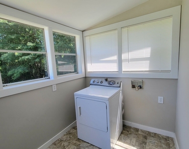 59 Harber Street - Photo Thumbnail 2