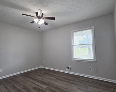 1479 Scenic Highway N - Photo Thumbnail 19