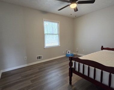 1479 Scenic Highway N - Photo Thumbnail 17