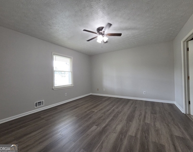 1479 Scenic Highway N - Photo Thumbnail 13