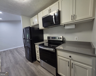 1479 Scenic Highway N - Photo Thumbnail 1