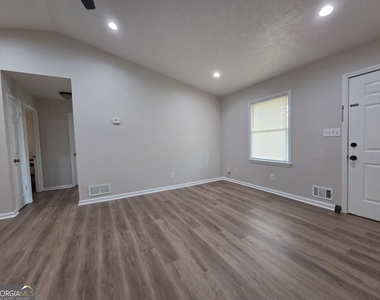 1479 Scenic Highway N - Photo Thumbnail 12