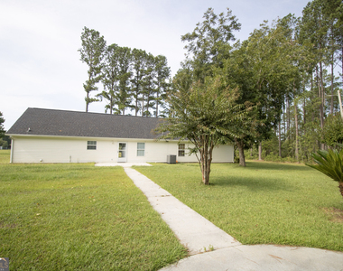 2309 Oakridge Lane - Photo Thumbnail 11