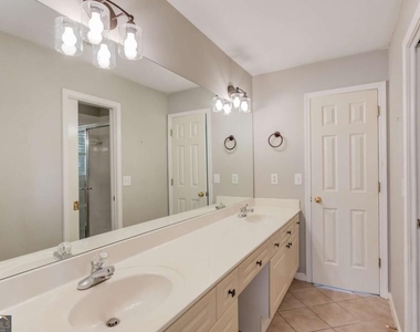 1920 Woods River Lane - Photo Thumbnail 42