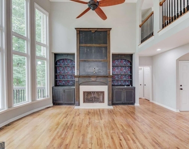 1920 Woods River Lane - Photo Thumbnail 12