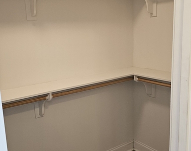 304 Durgin Drive - Photo Thumbnail 15