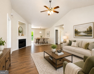 1104 Driftwood Court - Photo Thumbnail 19