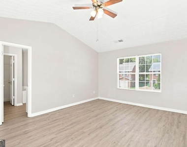 5604 Windfall Lane - Photo Thumbnail 5