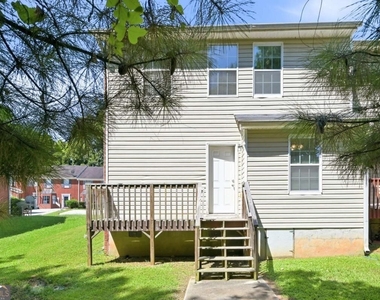 5604 Windfall Lane - Photo Thumbnail 14