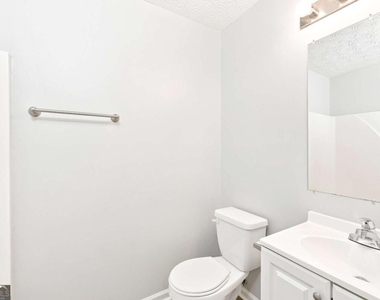 5604 Windfall Lane - Photo Thumbnail 12