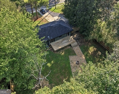 5012 Tilly Mill Road - Photo Thumbnail 31