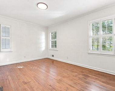 5012 Tilly Mill Road - Photo Thumbnail 21