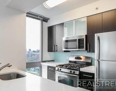 257 Gold Street - Photo Thumbnail 1