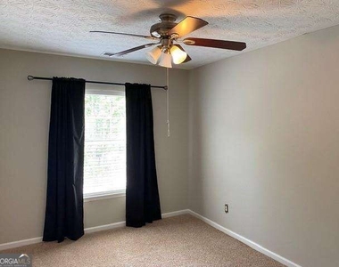 2268 Baker Station Drive - Photo Thumbnail 17