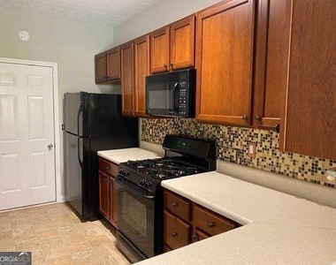 2268 Baker Station Drive - Photo Thumbnail 6