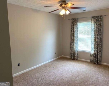 2268 Baker Station Drive - Photo Thumbnail 16