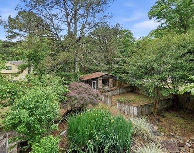 3262 Summer Wood Circle - Photo Thumbnail 26