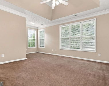 75 Greenland Drive - Photo Thumbnail 7