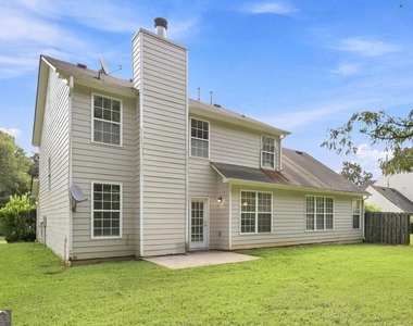 75 Greenland Drive - Photo Thumbnail 14