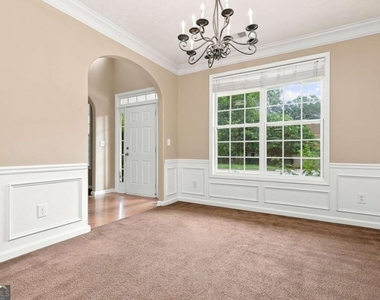 75 Greenland Drive - Photo Thumbnail 6