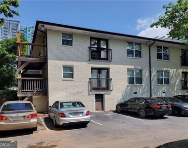48 Peachtree Avenue - Photo Thumbnail 3