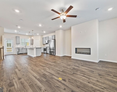 135 Matson Run Sw - Photo Thumbnail 7