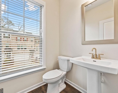 135 Matson Run Sw - Photo Thumbnail 15