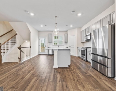 135 Matson Run Sw - Photo Thumbnail 9