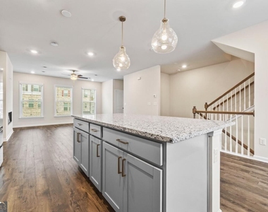 135 Matson Run Sw - Photo Thumbnail 14