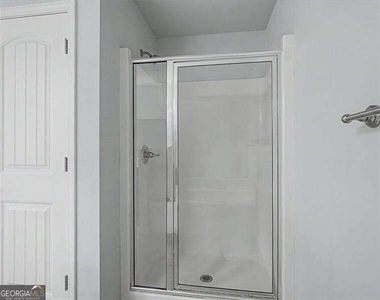 1305 Bridge Peak Lane - Photo Thumbnail 24