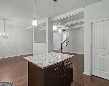 1305 Bridge Peak Lane - Photo Thumbnail 14