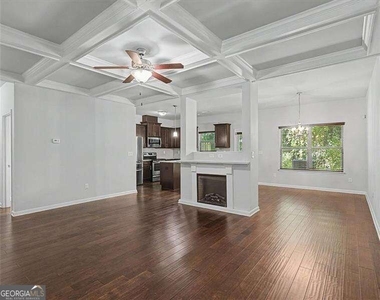 1305 Bridge Peak Lane - Photo Thumbnail 8