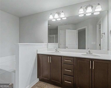 1305 Bridge Peak Lane - Photo Thumbnail 22