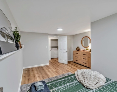 2192 Chartwell Drive - Photo Thumbnail 35