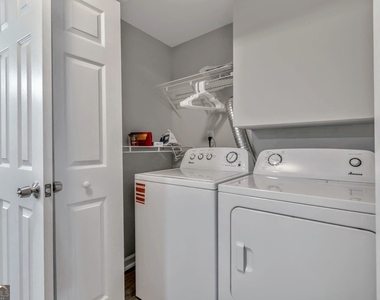 2192 Chartwell Drive - Photo Thumbnail 31