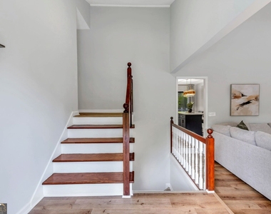 2192 Chartwell Drive - Photo Thumbnail 14