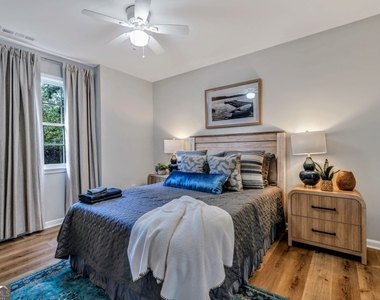 2192 Chartwell Drive - Photo Thumbnail 29