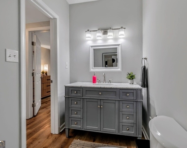 2192 Chartwell Drive - Photo Thumbnail 33
