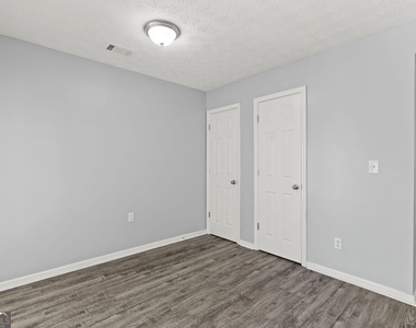1469 N 42 Highway - Photo Thumbnail 15