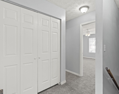 1469 N 42 Highway - Photo Thumbnail 17