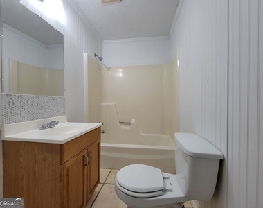 309 N Broad Street - Photo Thumbnail 7